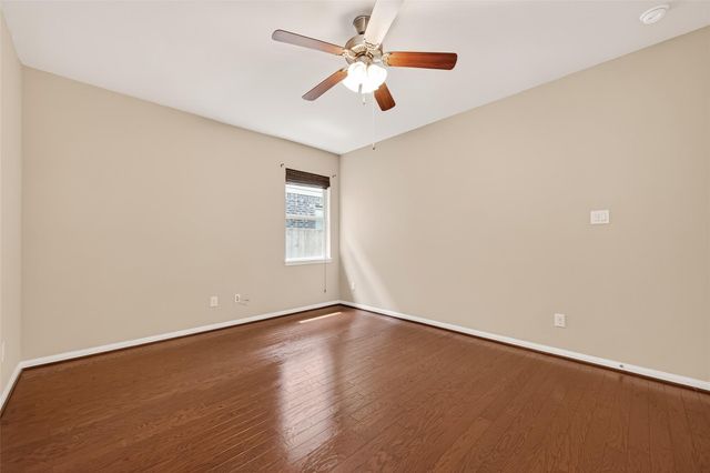 111 Pheasant Run Drive, Conroe, TX 77384