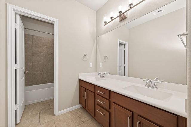 111 Pheasant Run Drive, Conroe, TX 77384