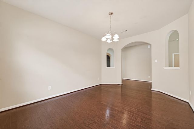 111 Pheasant Run Drive, Conroe, TX 77384
