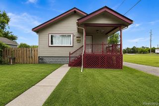 1350 Spencer Street, Ferndale, MI 48220