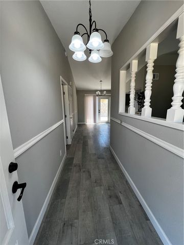 9979 5th Avenue, Hesperia, CA 92345