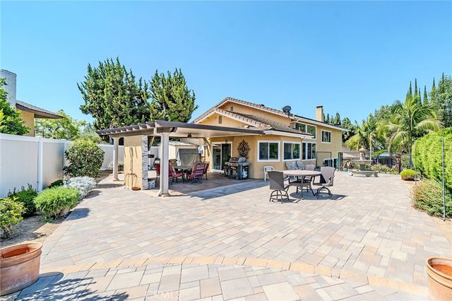 1901 Celeste, Fullerton, CA 92833