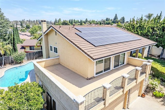 1901 Celeste, Fullerton, CA 92833