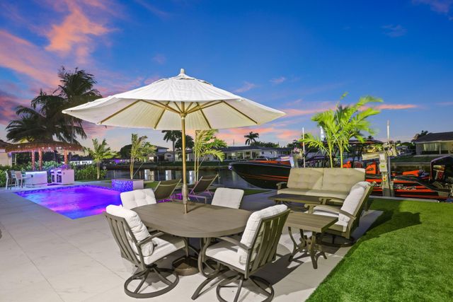 5641 Bayview Drive, Fort Lauderdale, FL 33308