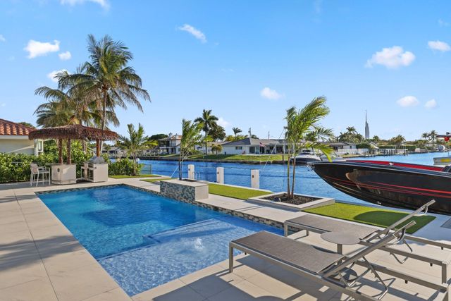 5641 Bayview Drive, Fort Lauderdale, FL 33308