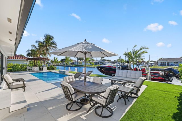 5641 Bayview Drive, Fort Lauderdale, FL 33308