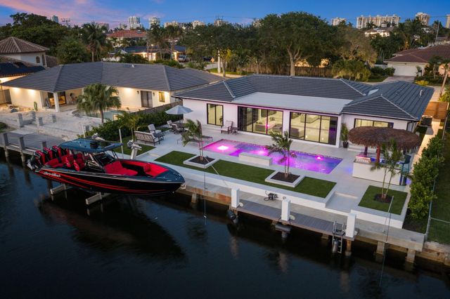 5641 Bayview Drive, Fort Lauderdale, FL 33308