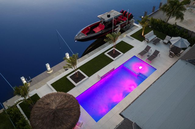 5641 Bayview Drive, Fort Lauderdale, FL 33308