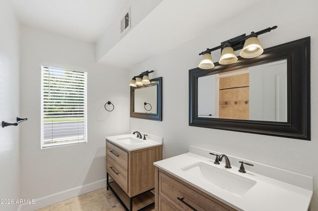 3441 N 60TH Street N, Scottsdale, AZ 85251