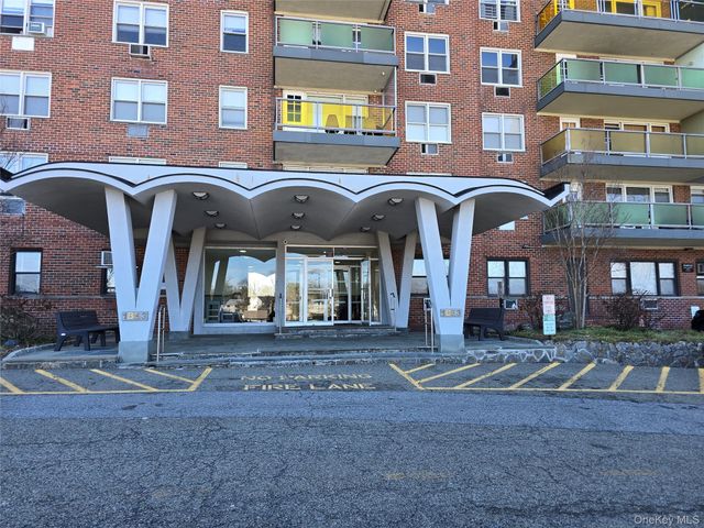 1853 Central Park Avenue 3J, Yonkers, NY 10710