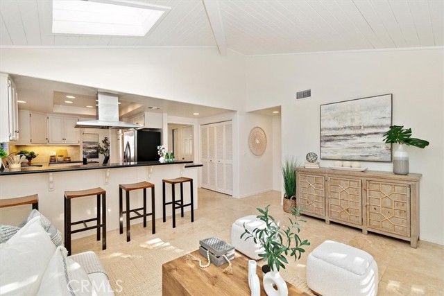 23 Fairway Drive, Manhattan Beach, CA 90266