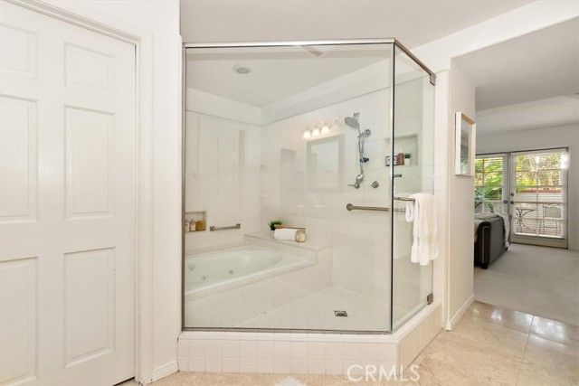 23 Fairway Drive, Manhattan Beach, CA 90266