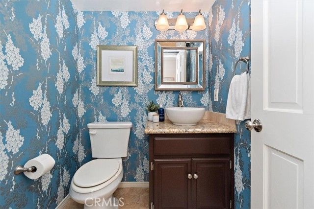 23 Fairway Drive, Manhattan Beach, CA 90266