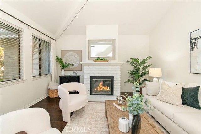 23 Fairway Drive, Manhattan Beach, CA 90266