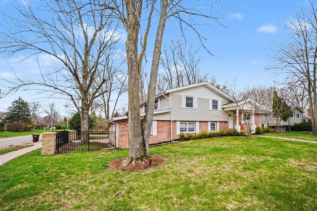 1320 E Lincoln, Pleasant, MI 48858