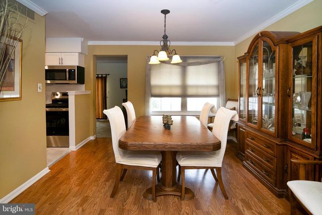 27 WOODHAVEN WAY, Sicklerville, NJ 08081