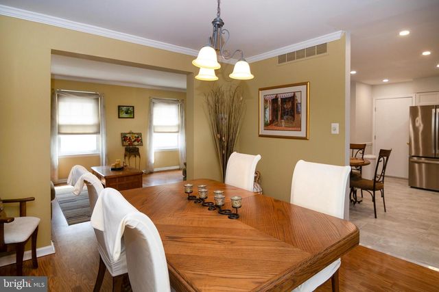 27 WOODHAVEN WAY, Sicklerville, NJ 08081