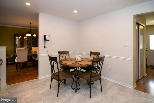 27 WOODHAVEN WAY, Sicklerville, NJ 08081