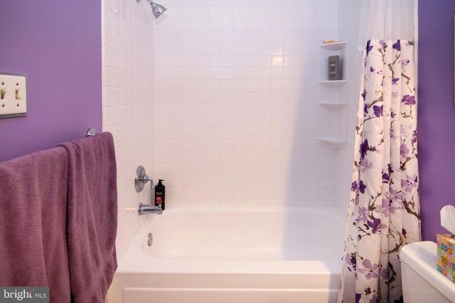 27 WOODHAVEN WAY, Sicklerville, NJ 08081