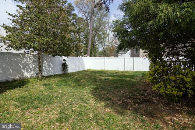 27 WOODHAVEN WAY, Sicklerville, NJ 08081