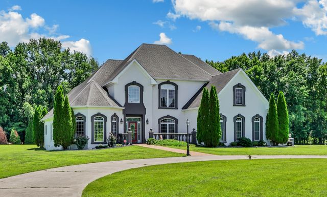 865 Butts Dr, Clarksville, TN 37042