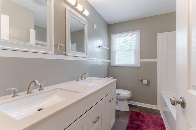 3014 Sweetser Avenue, Evansville, IN 47714