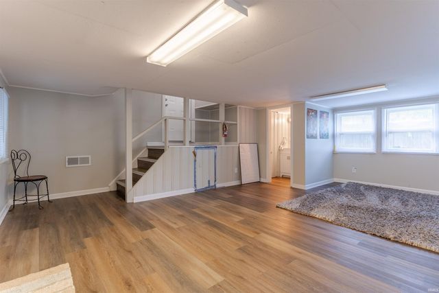 3014 Sweetser Avenue, Evansville, IN 47714