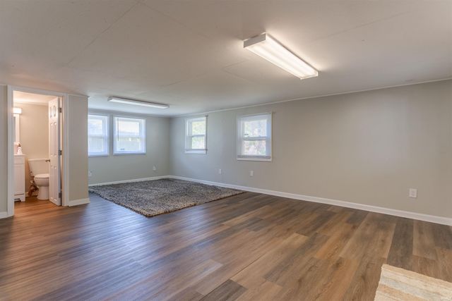 3014 Sweetser Avenue, Evansville, IN 47714