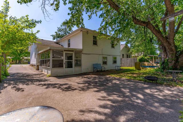 3014 Sweetser Avenue, Evansville, IN 47714