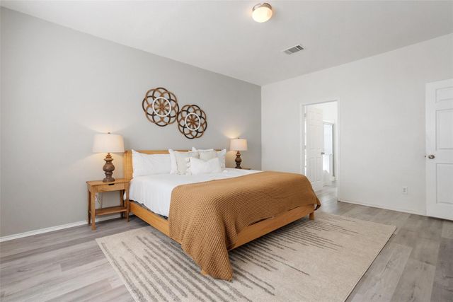 11853 Gaelic DR, Austin, TX 78754