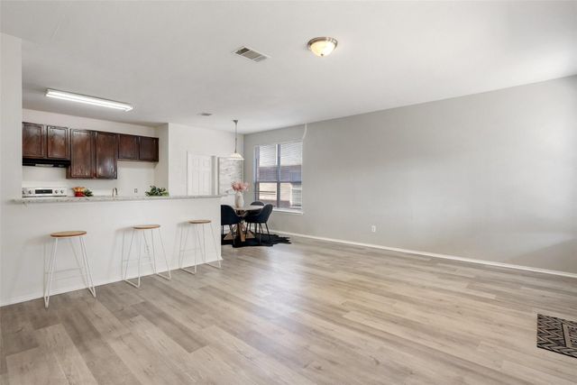 11853 Gaelic DR, Austin, TX 78754
