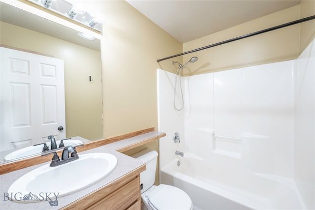 811 Dimaggio Drive, Belgrade, MT 59714