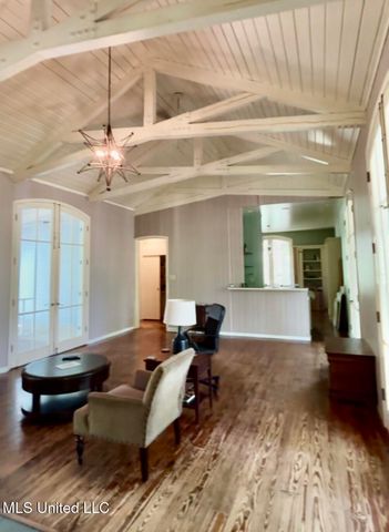 108 Dana Road, Natchez, MS 39120