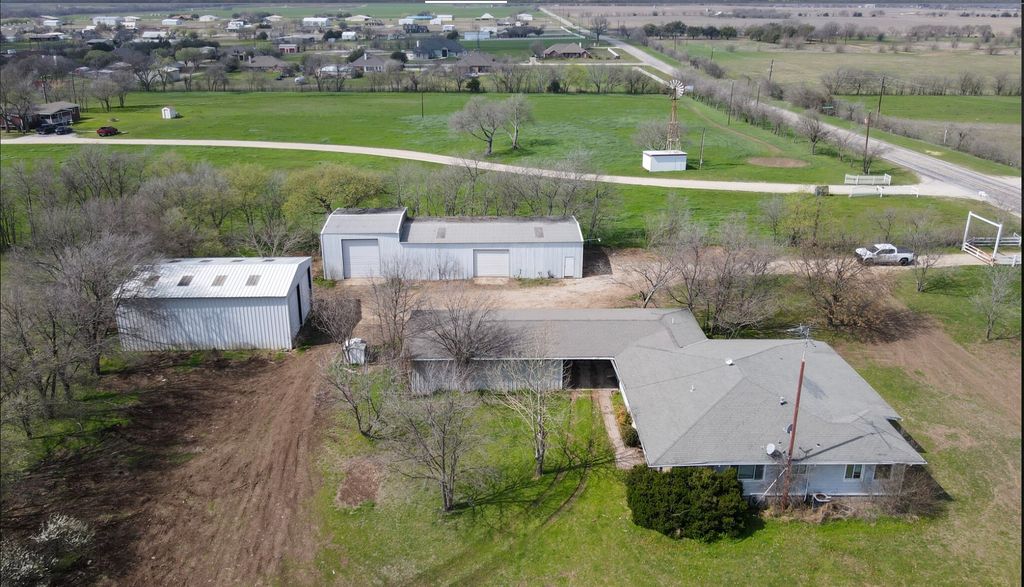 1742 Illinois Street, Rhome, TX 76078 — photo 3