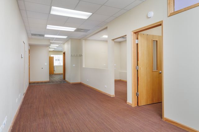 6560 W Higgins Avenue 101, Chicago, IL 60656