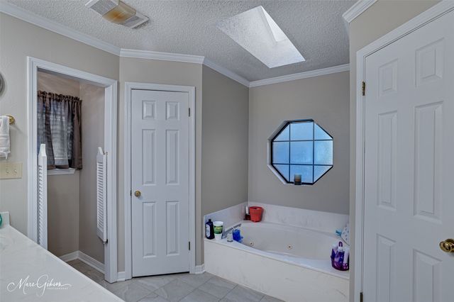 9928 Hidden Branch Lane, Shreveport, LA 71118