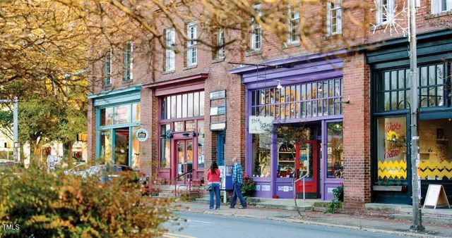 120 Two Hills Drive 208a, Carrboro, NC 27510