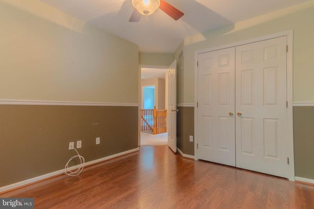 8 SPUR RIDGE CT, Newark, DE 19702