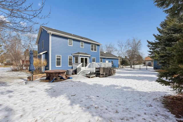 532 Woodland Lane, New Richmond, WI 54017