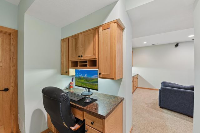 532 Woodland Lane, New Richmond, WI 54017