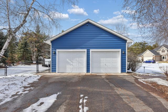 532 Woodland Lane, New Richmond, WI 54017