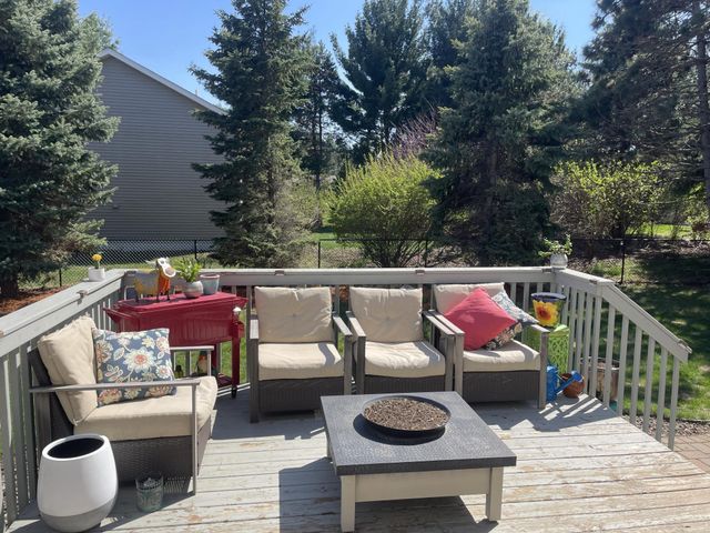 532 Woodland Lane, New Richmond, WI 54017