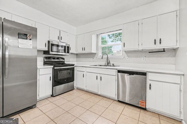 4132 Macduff Drive, Douglasville, GA 30135
