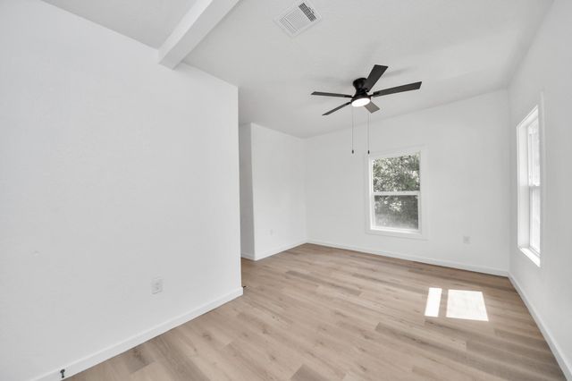 8321 Jennings Street A, Houston, TX 77017