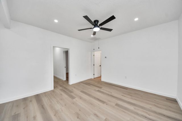 8321 Jennings Street A, Houston, TX 77017