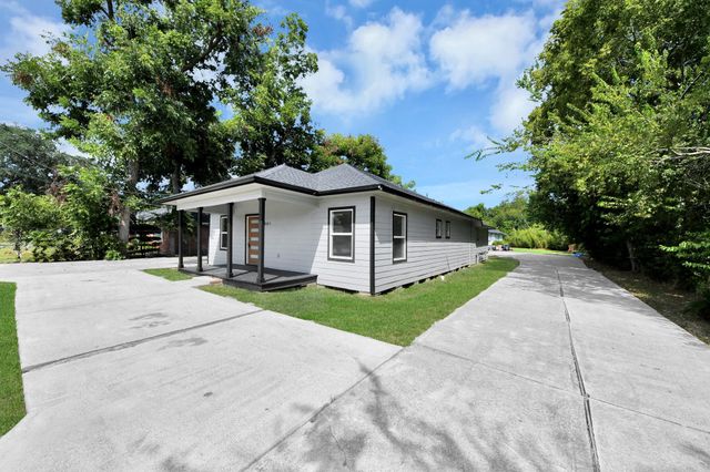 8321 Jennings Street A, Houston, TX 77017