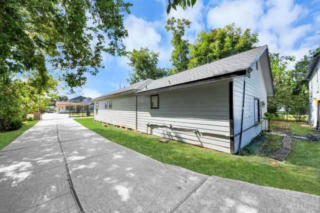 8321 Jennings Street A, Houston, TX 77017
