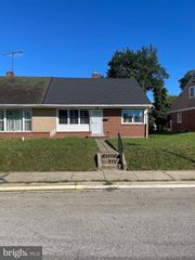 5910 CARTER AVE, Baltimore, MD 21214