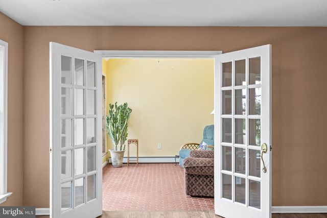 195 LOCUST GROVE RD, Dillsburg, PA 17019