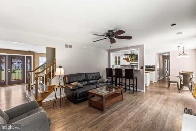195 LOCUST GROVE RD, Dillsburg, PA 17019